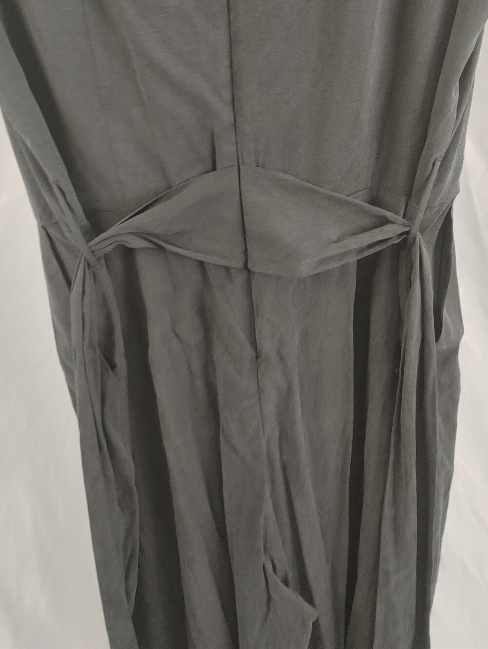 Nicole Miller New York Black Tie Waist Jumpsuit Size 12 NWOT - Picture 11 of 15